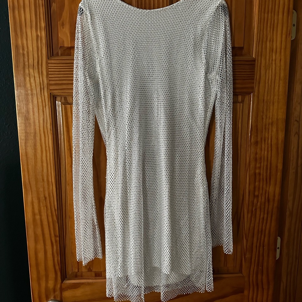 12th Tribe White Tan Sheath Dress Long Sleeve Crew Neck